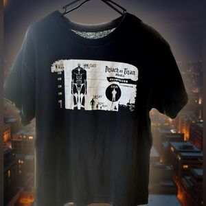 Attack on Titan Graphic T-Shirt‎ Black Anime Tee Adult Large
